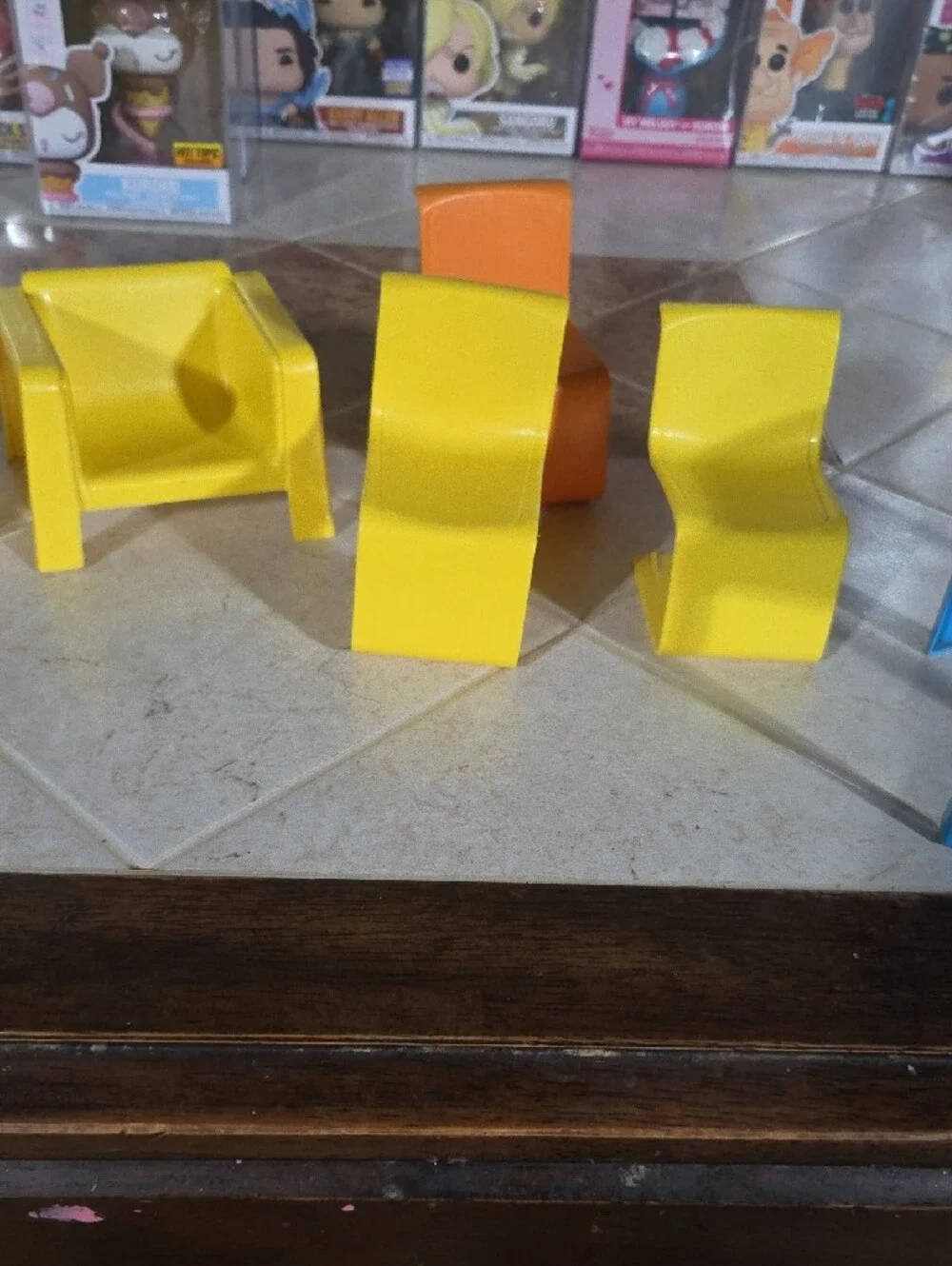 Mattel Yellow Plastic Toy Sofa for Dolls